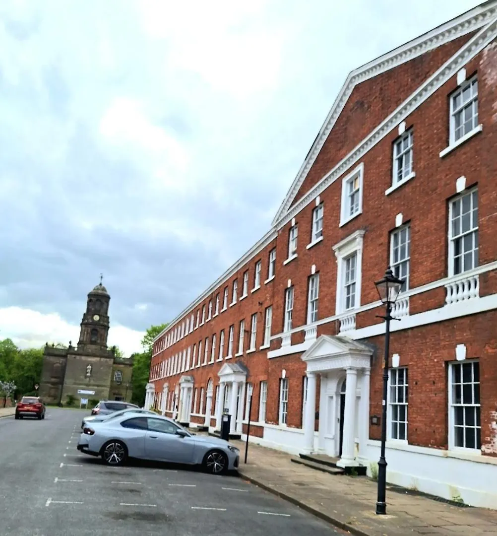 Cosy Place, Centrally Located, Ideal For Groups, 30 Percent Off On Weekly Stays, Entire Apartment, 1 King Size Bed, 2 Double Beds And 1 Sofa Bed Wakefield Apartman
